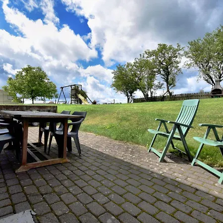 Comfortable In St Vith Vakantiehuis Amelscheid