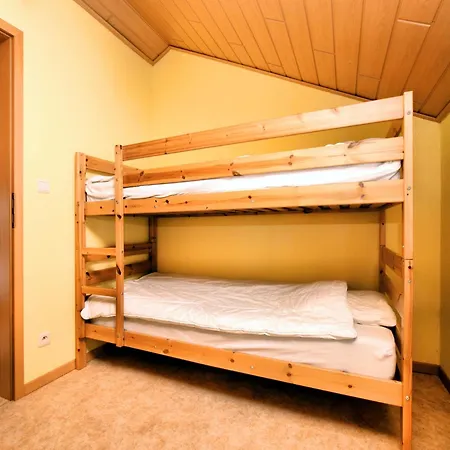 Tatil Evi In St Vith With Hot Tub Amelscheid