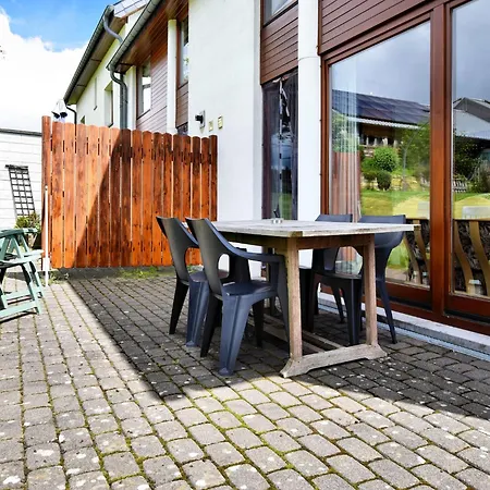 In St Vith With Hot Tub בית נופש *