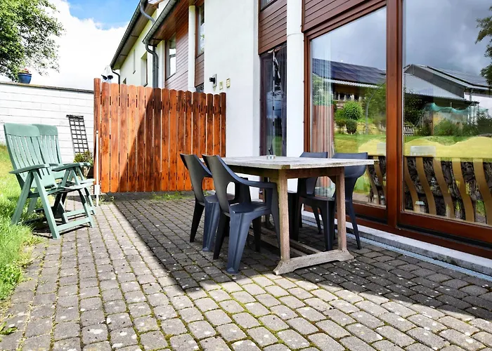 In St Vith With Hot Tub Casa de Férias *